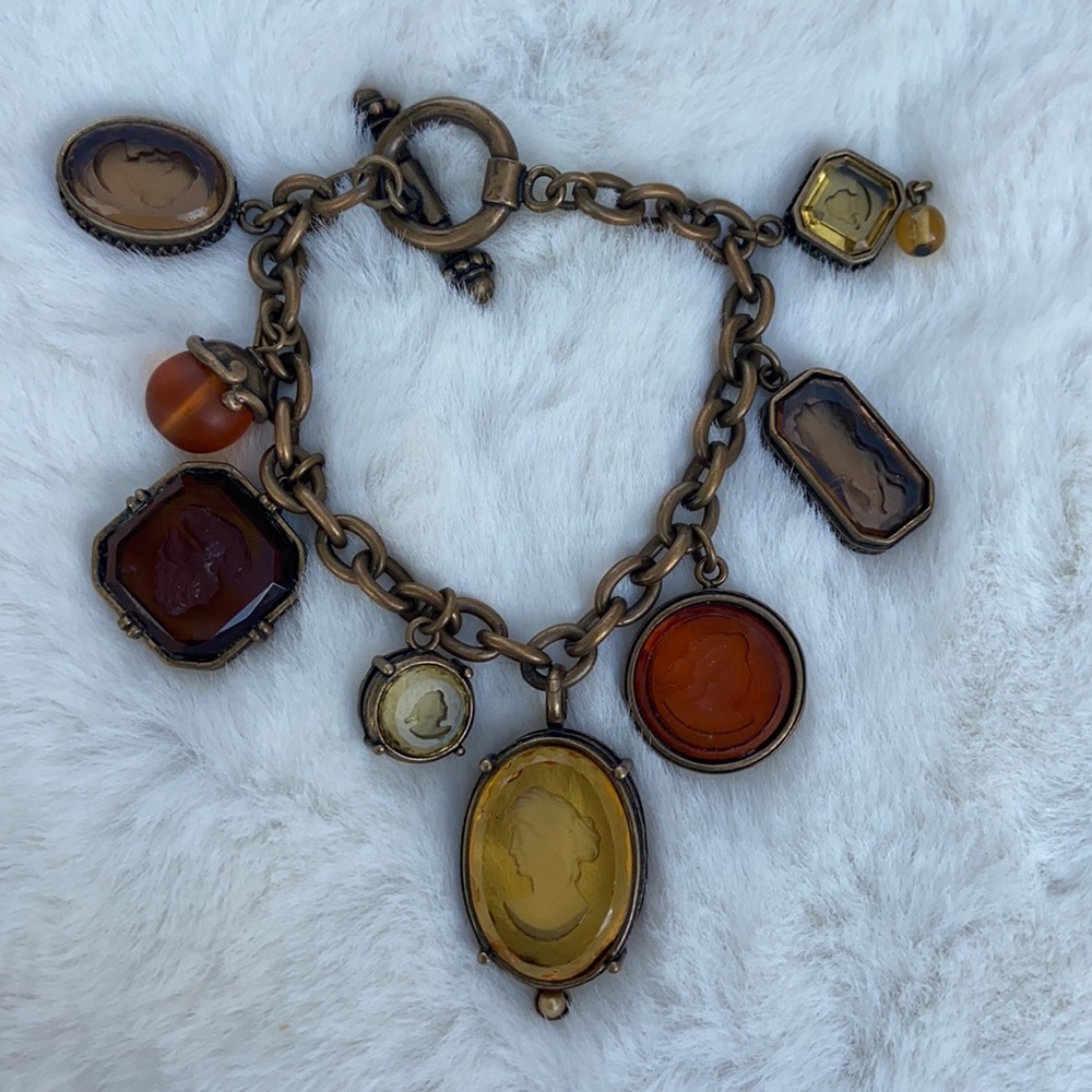 Extasia cameo charm bracelet